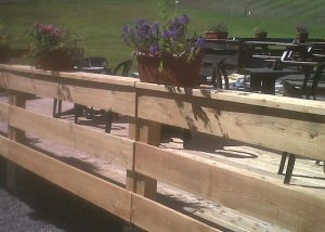 Strutture in legno per giardini a Cuneo